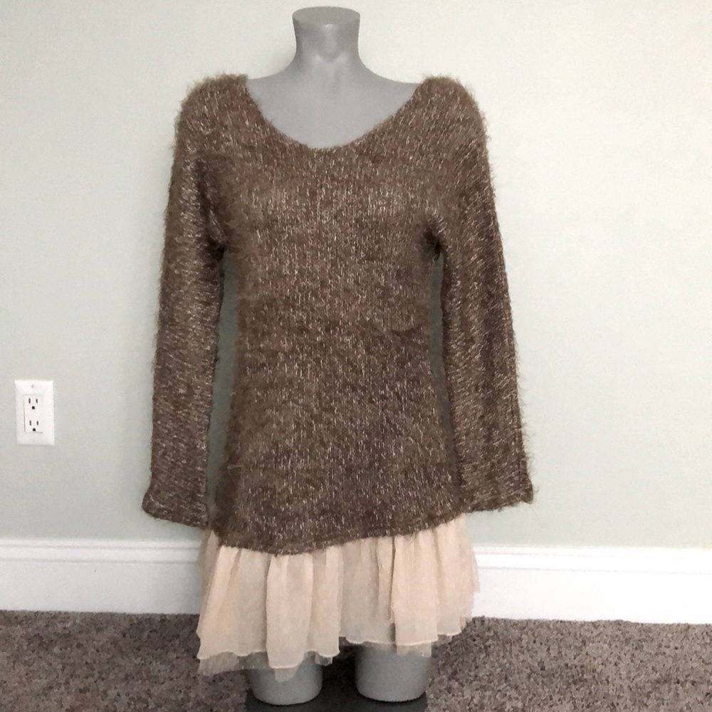 Ladies Fashionable oversized sweater or minidress - Picture 3 of 7